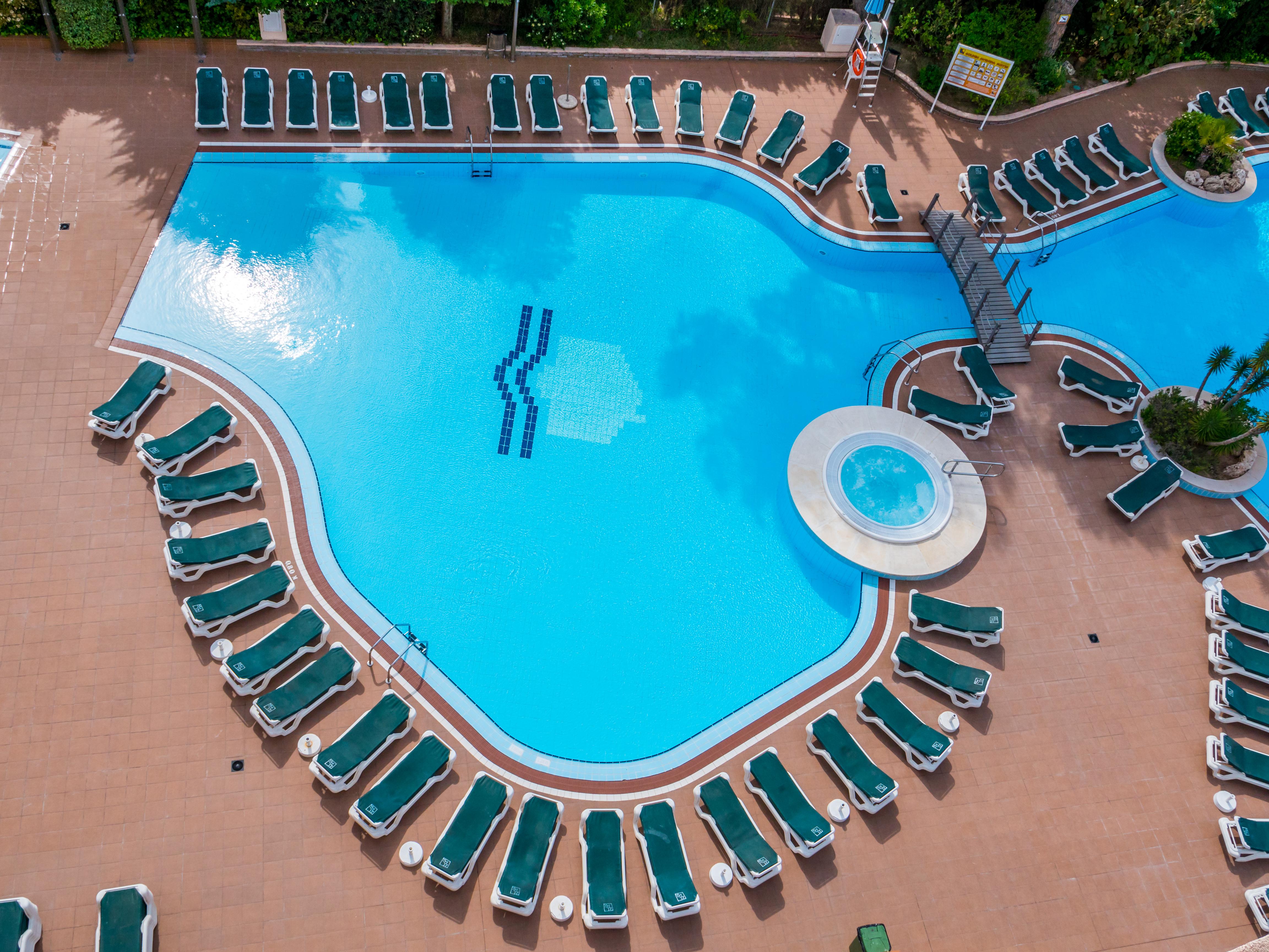 Golden Avenida Family Suites 4* サロウ エクステリア 写真