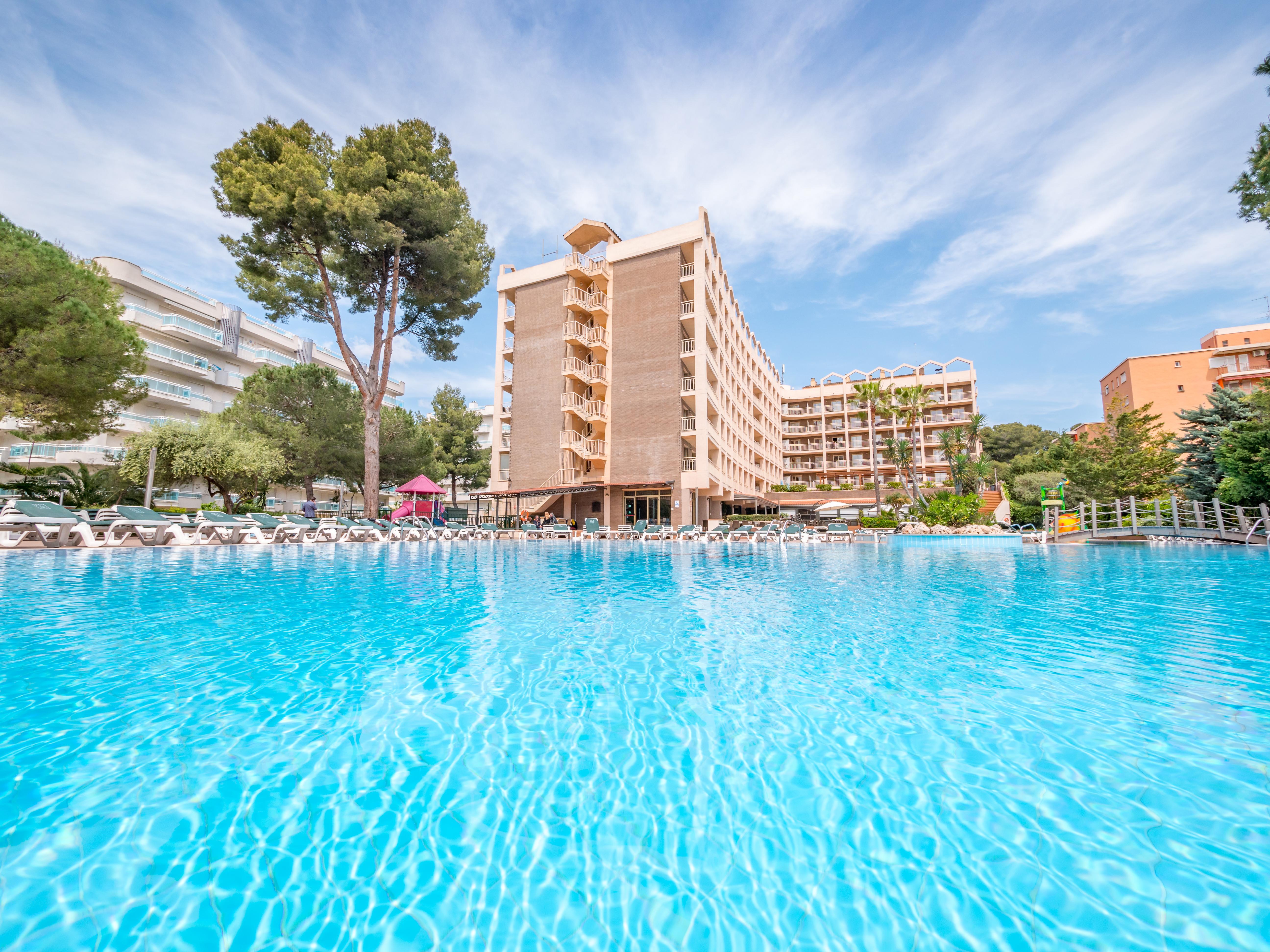 Golden Avenida Family Suites 4* サロウ エクステリア 写真