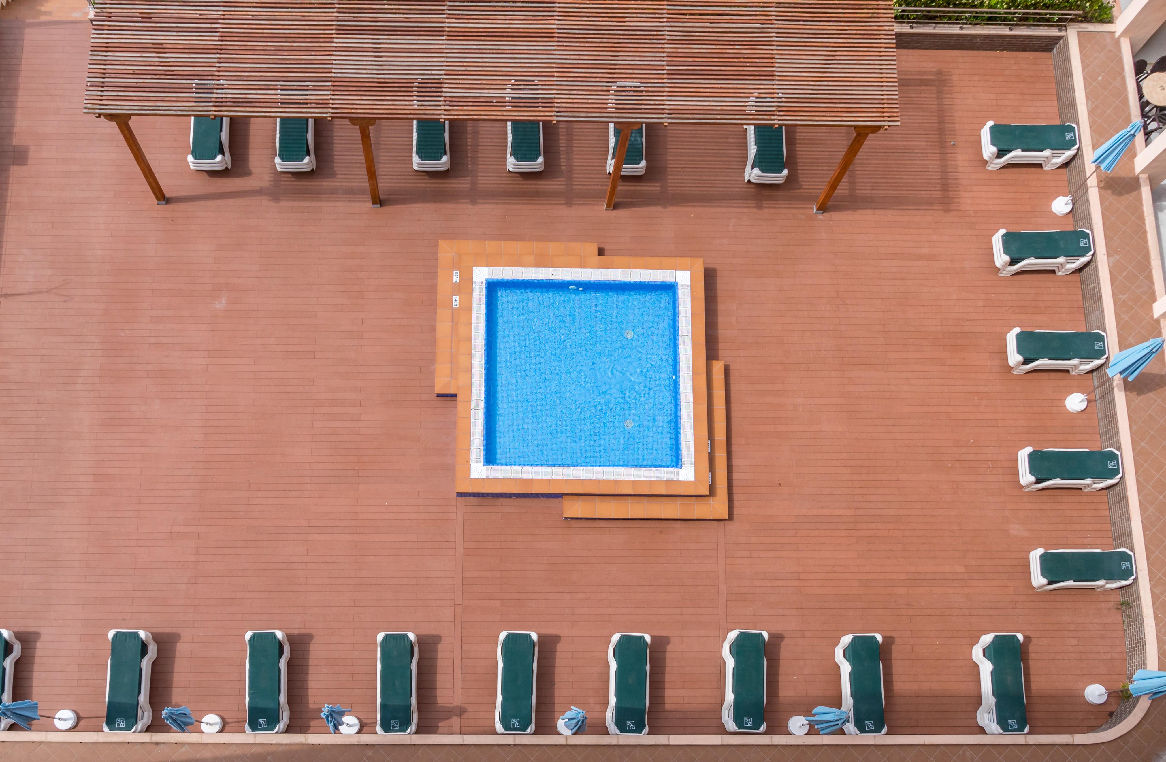 Golden Avenida Family Suites 4* サロウ エクステリア 写真