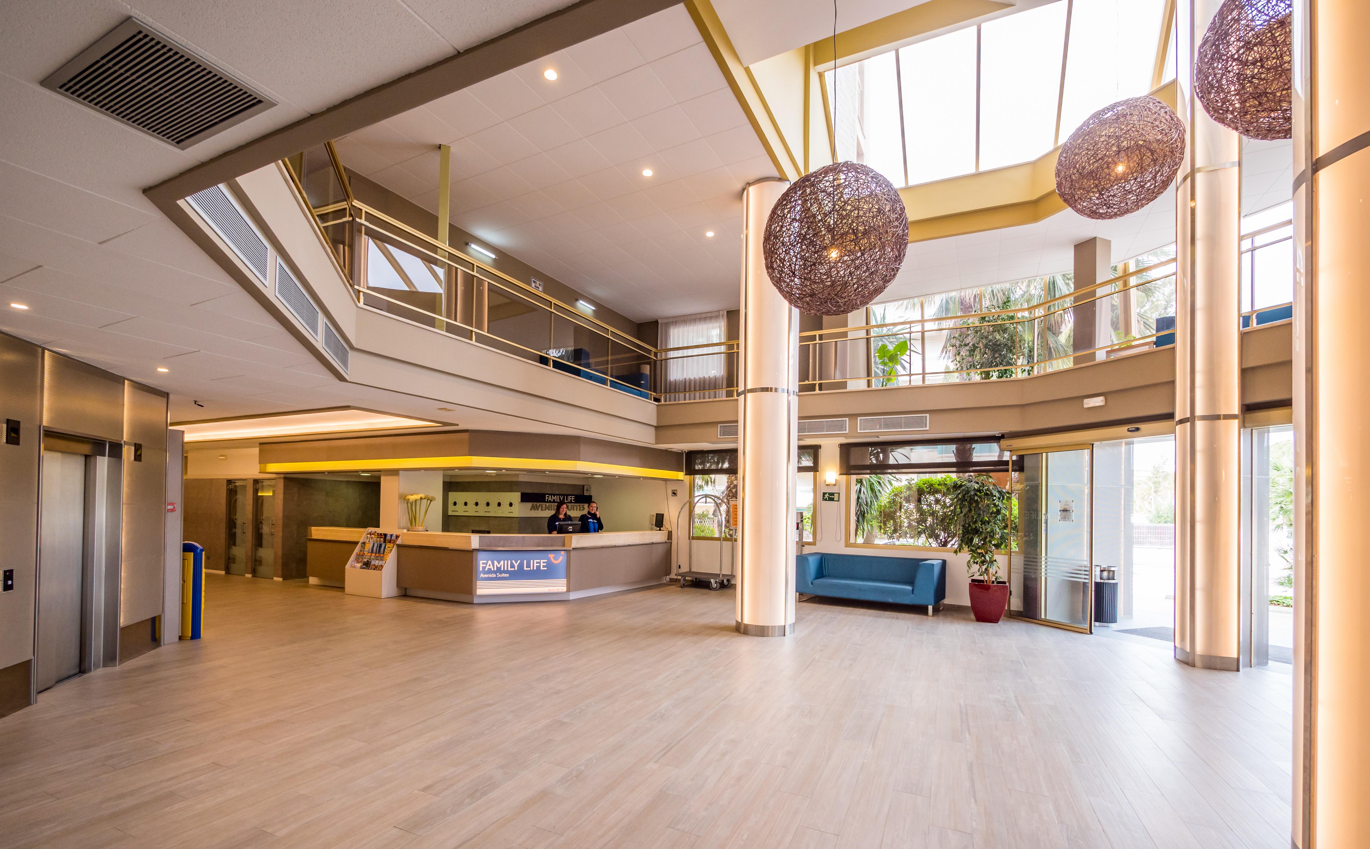 Golden Avenida Family Suites 4* サロウ エクステリア 写真
