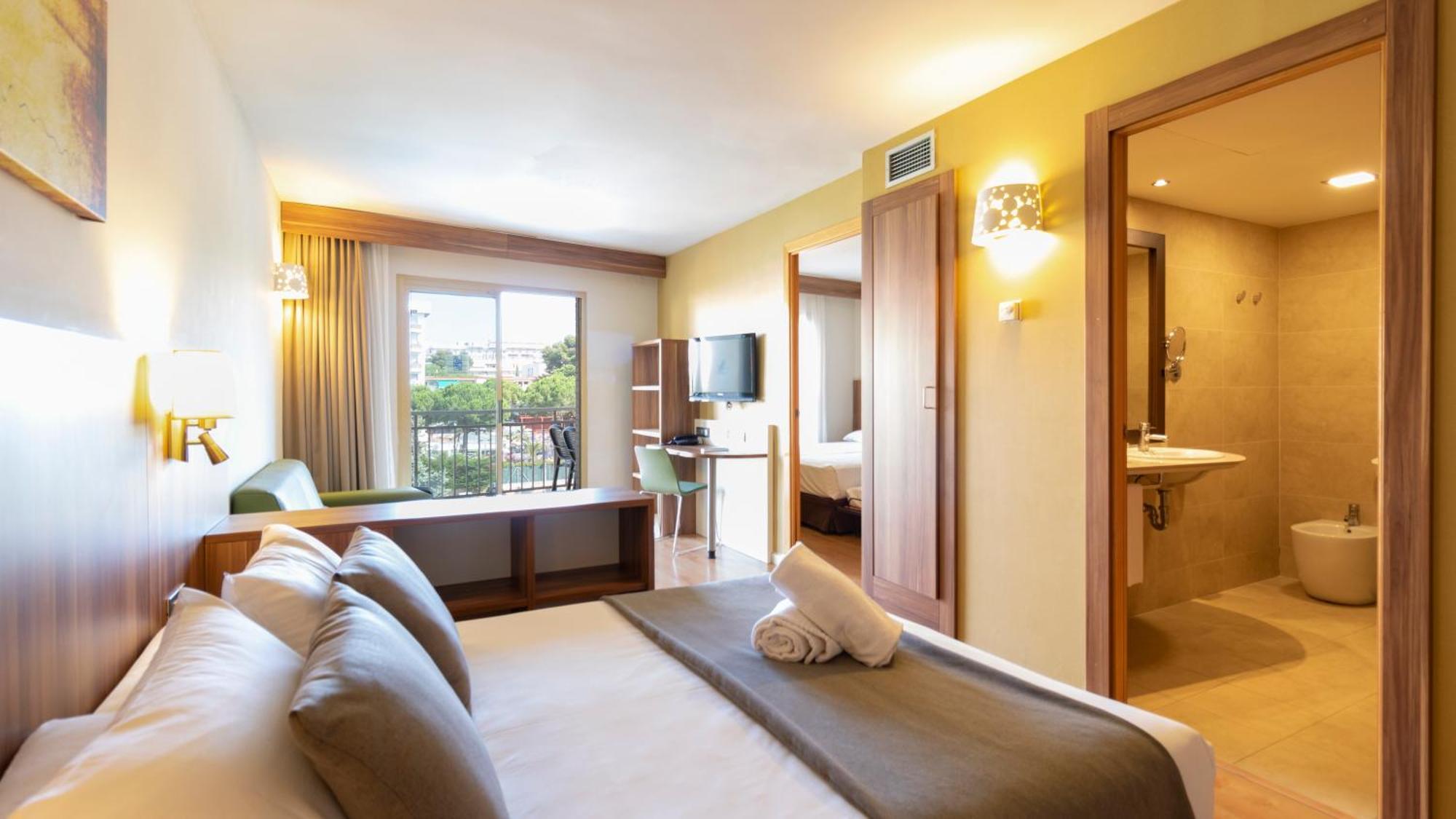 Golden Avenida Family Suites 4* サロウ エクステリア 写真