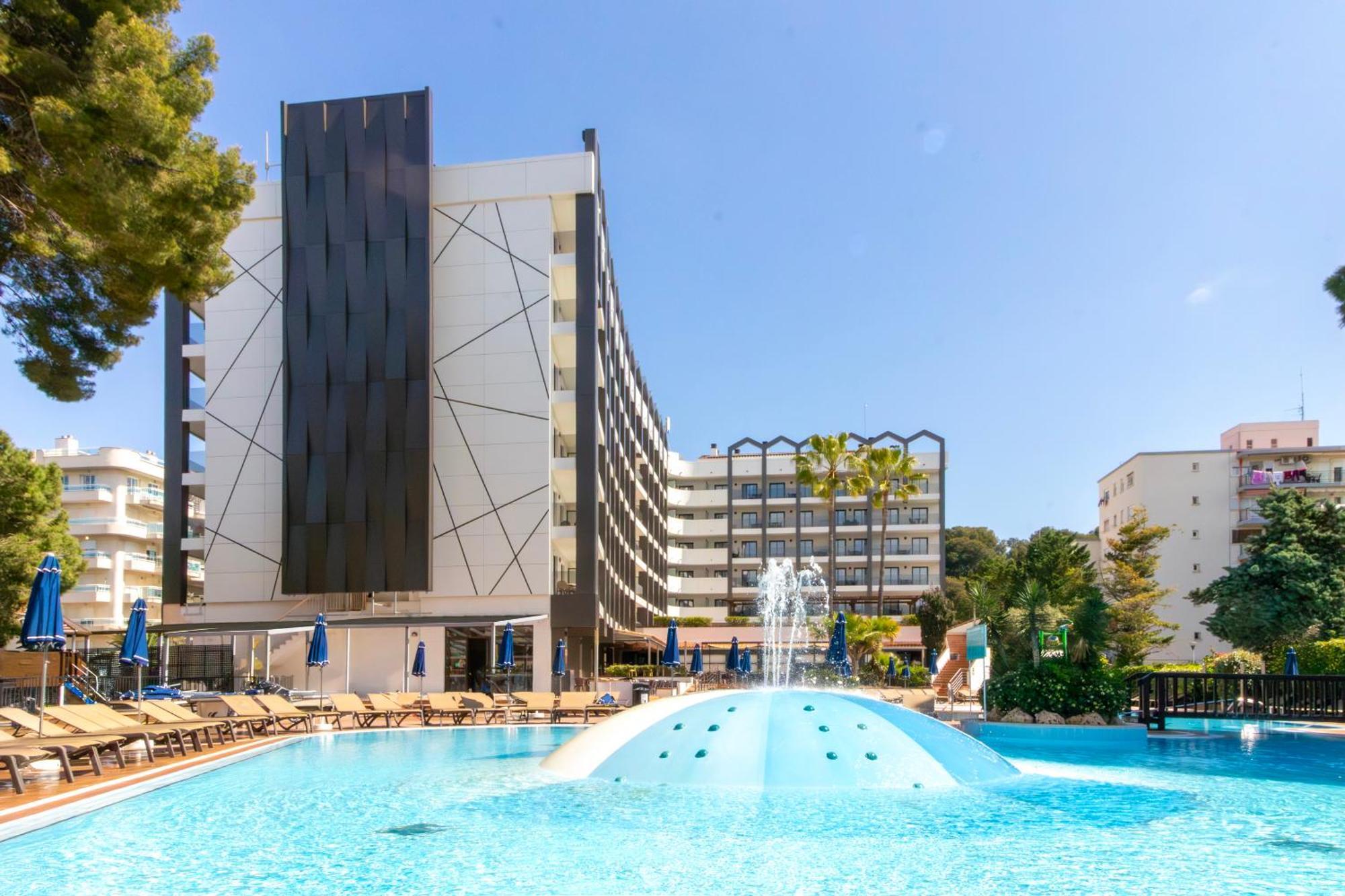 Golden Avenida Family Suites 4* サロウ エクステリア 写真