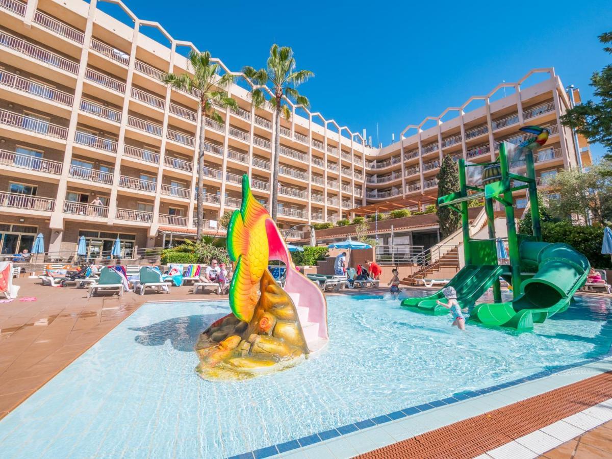 Golden Avenida Family Suites 4* サロウ エクステリア 写真
